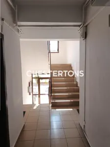 2-Bedroom Apartment with Balcony, 48 sqm, Ground Floor, Brancusi District - foto 5