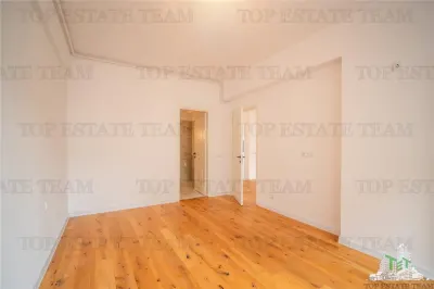Four-bedroom apartment, Iancului area, 10 minutes to metro - foto 19