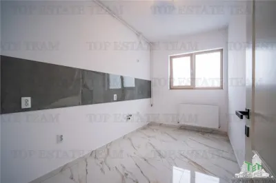 Four-bedroom apartment, Iancului area, 10 minutes to metro - foto 4