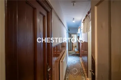 9-Bedroom Villa | Piata Iancului | 3 Minutes from Metro | Freehold Land - foto 16