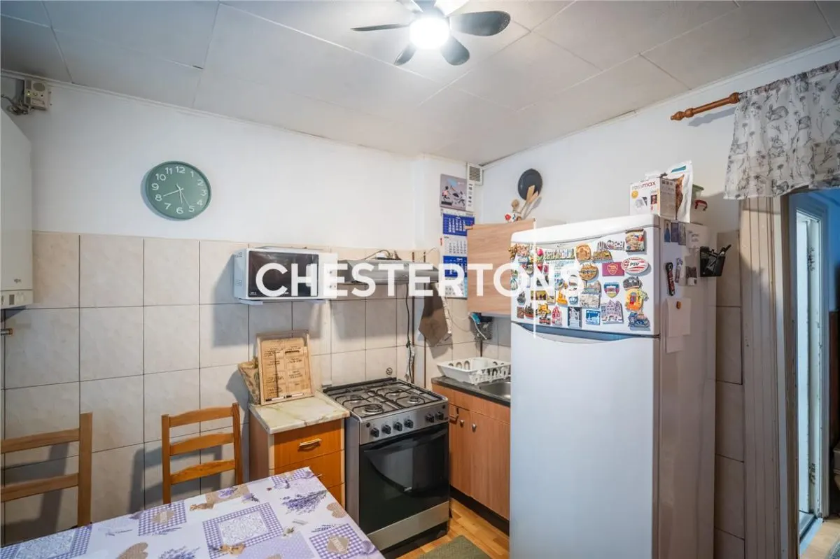 9-Bedroom Villa | Piata Iancului | 3 Minutes from Metro | Freehold Land - foto 8