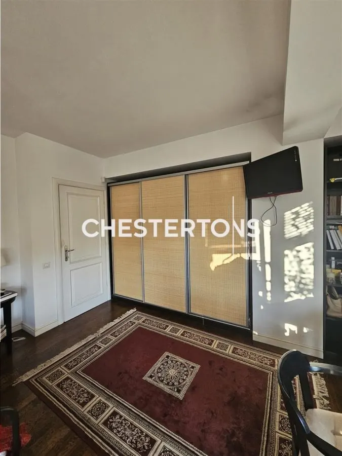 House / villa for sale 235 sqm in Bucuresti, Domenii area - foto 9