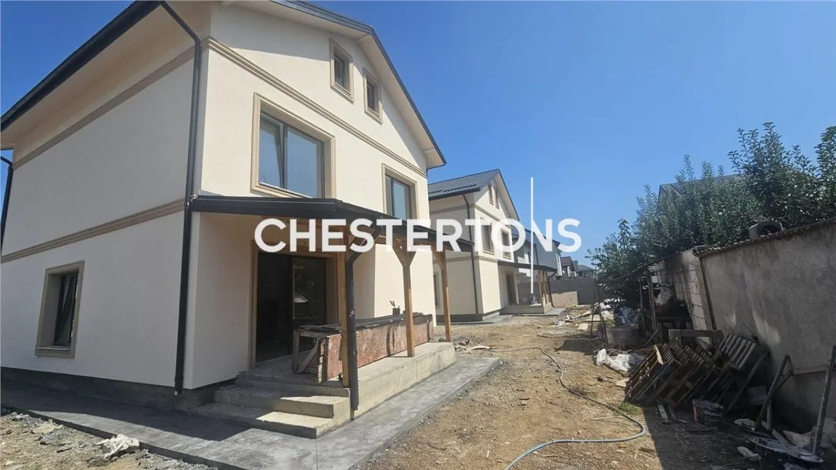 Spacious Villa with Converted Attic in Prelungirea Ghencea-Bragadiru - foto 6