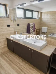 House / villa for sale sqm in Bucuresti - foto 14