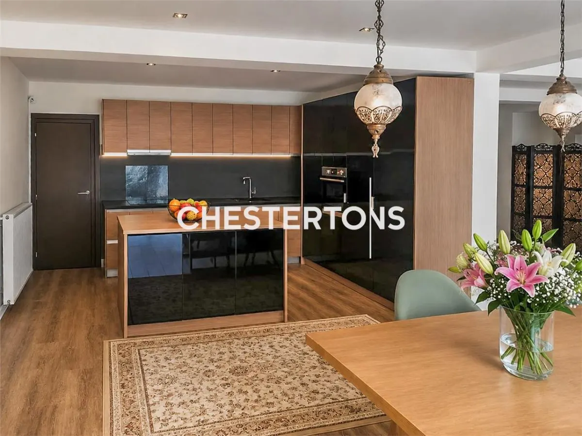 House / villa for sale sqm in Bucuresti - foto 10