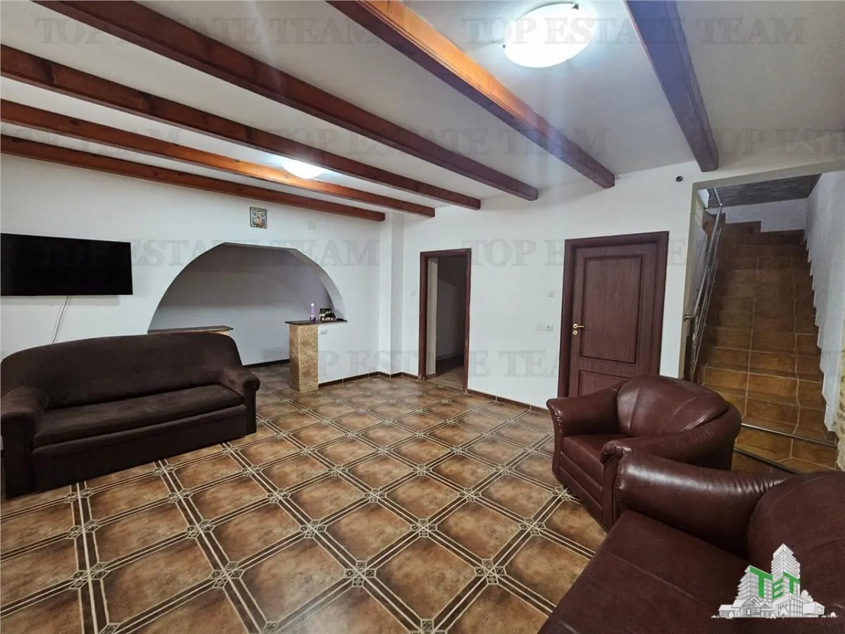 House / villa for sale 191 sqm in Chiajna - foto 12