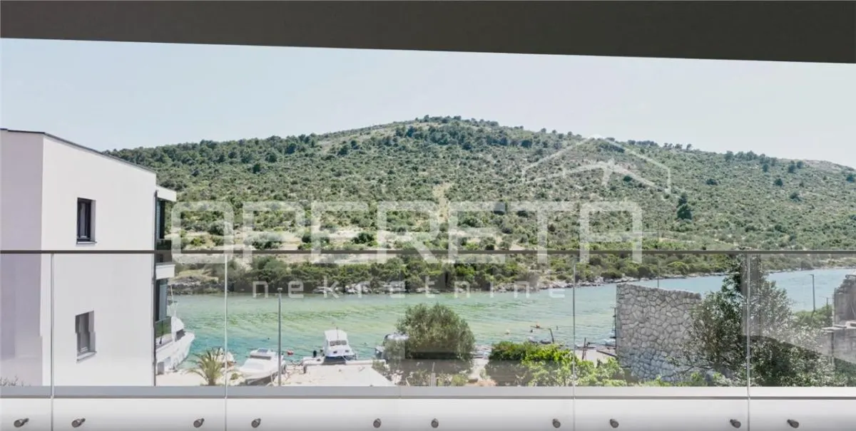 Apartament de vanzare in Croatia, Rogoznica - foto 1