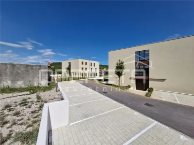 Three-Bedroom Apartment for Sale in Labin, Croatia - foto 5