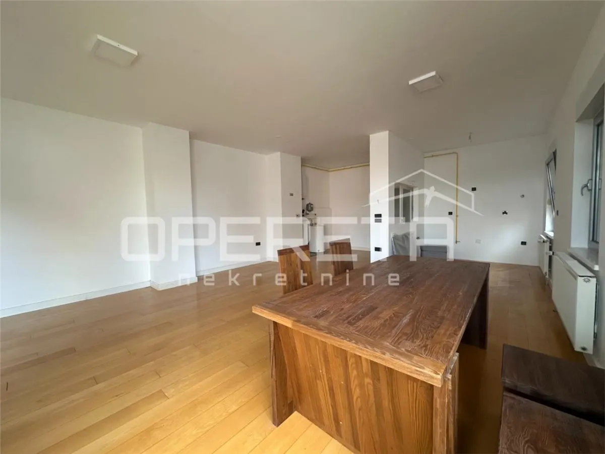 Four-Room Apartment for Sale in Varazdin, Croatia - foto 12