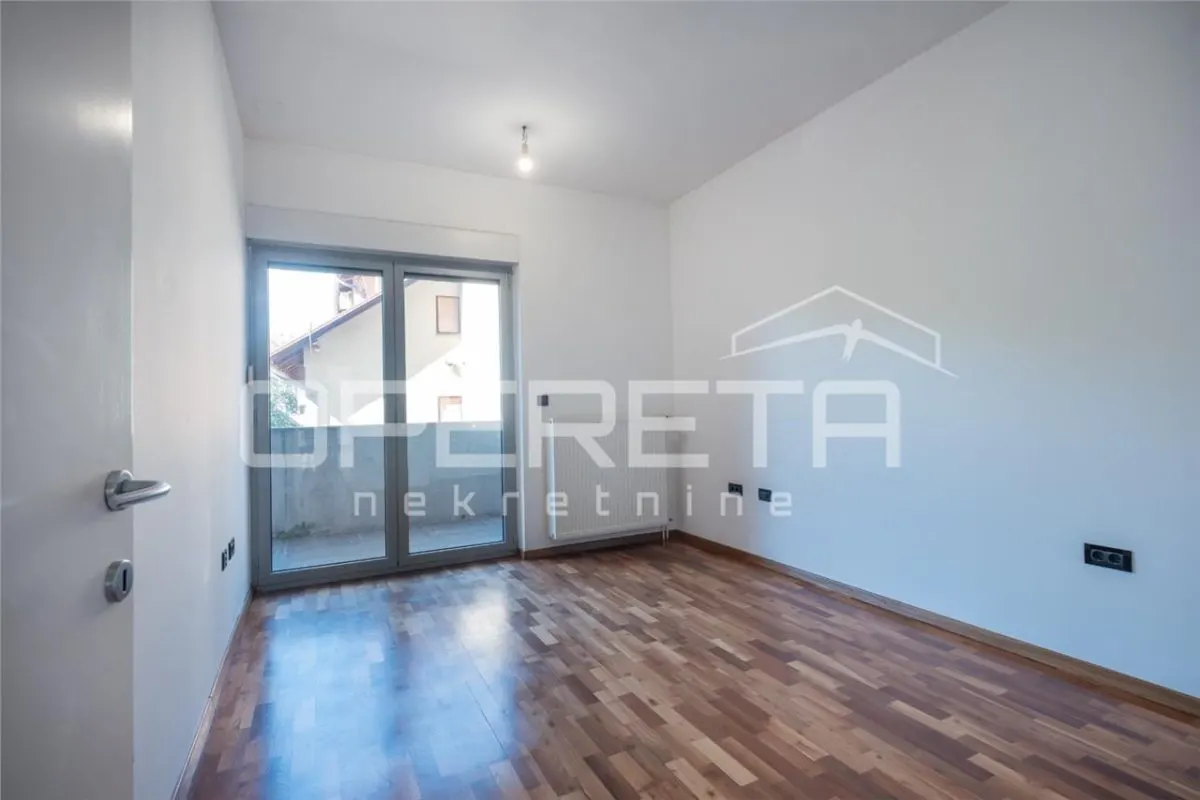 Four-Room Apartment for Sale in Varazdin, Croatia - foto 14