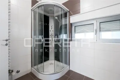 Four-Room Apartment for Sale in Varazdin, Croatia - foto 19