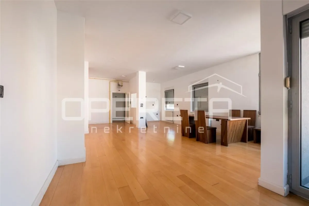 Four-Room Apartment for Sale in Varazdin, Croatia - foto 22