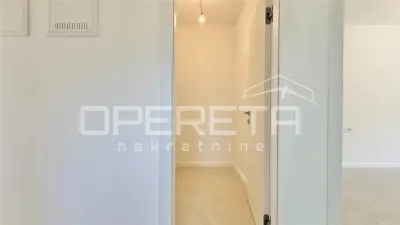 Apartament de vanzare in Croatia, Starigrad - foto 3
