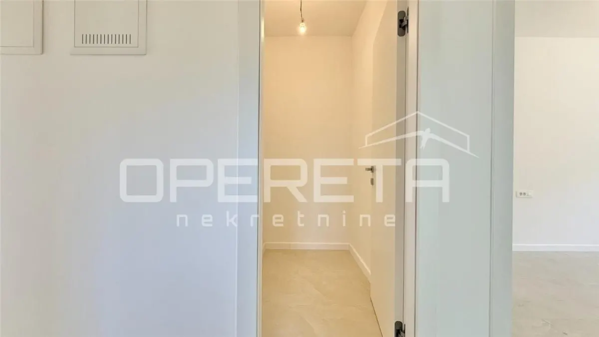 Apartament de vanzare in Croatia, Starigrad - foto 3