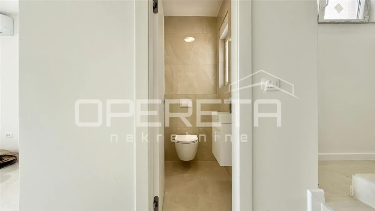 Apartament de vanzare in Croatia, Starigrad - foto 3
