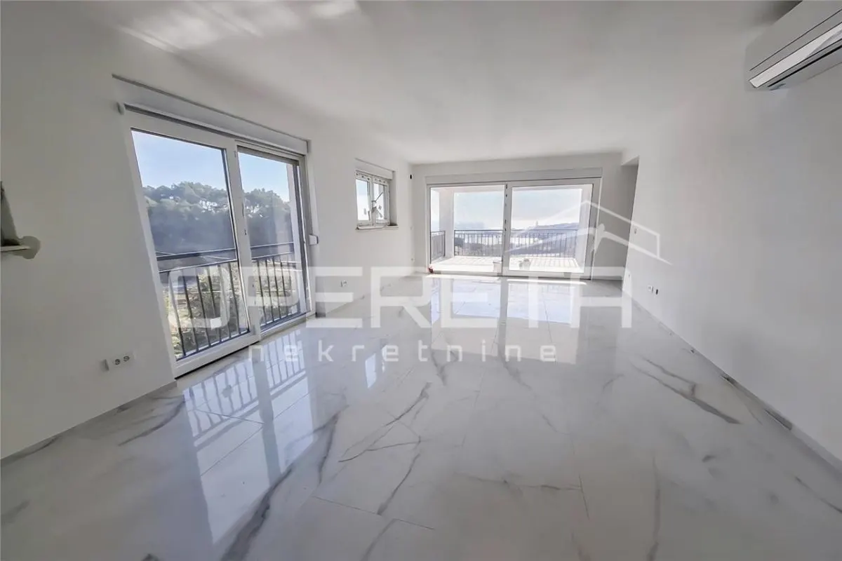 Apartament de vanzare in Croatia, Rab - foto 3