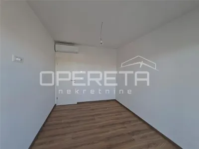 Apartament de vanzare in Croatia, Okrug Gornji - foto 5