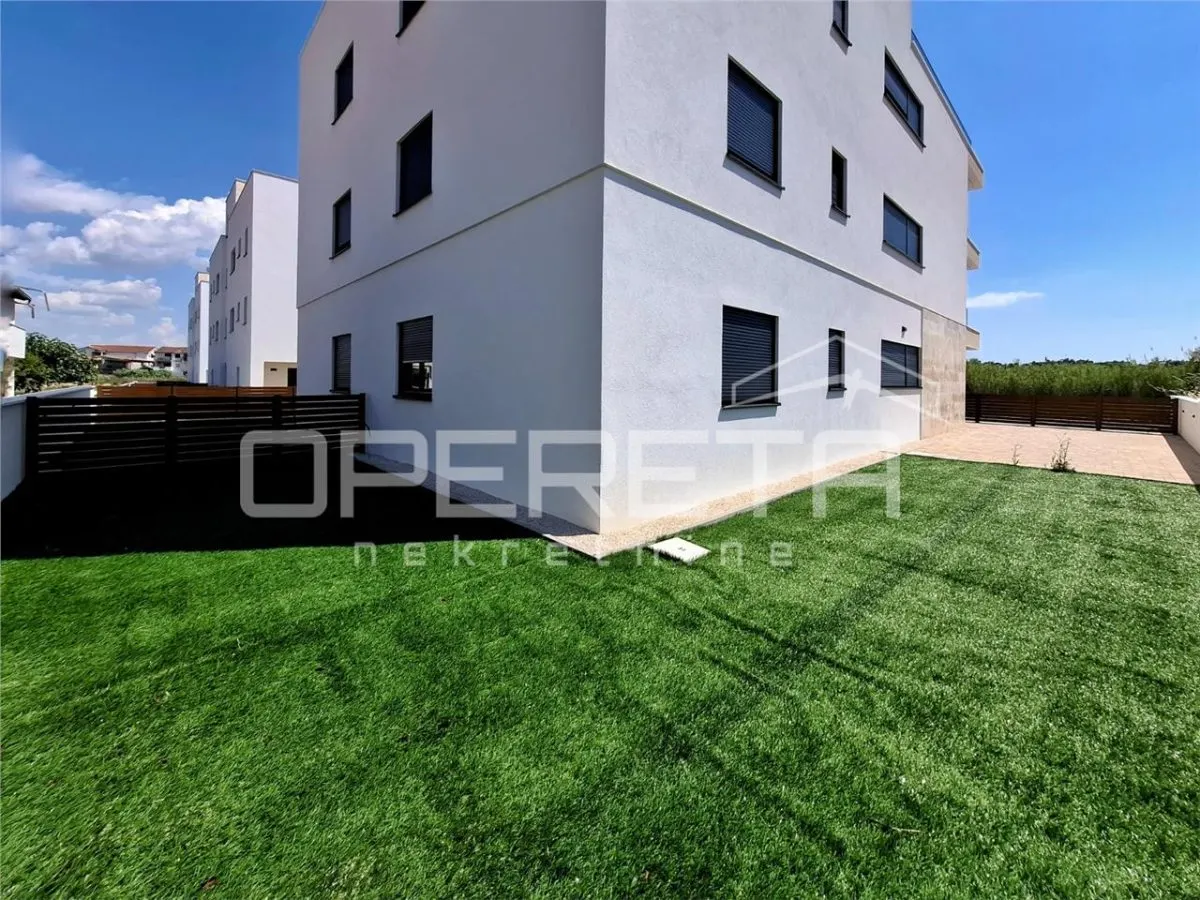 Apartament de vanzare in Croatia, Privlaka - foto 8