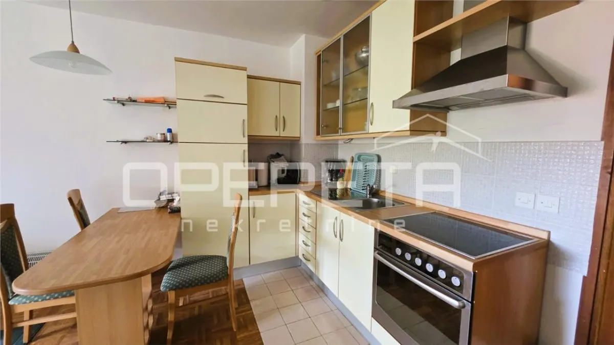 Apartament de vanzare in Croatia, Novi Vinodolski - foto 2