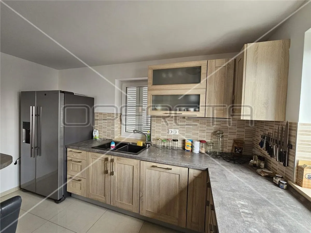 Apartament de vanzare in Croatia, Malinska - foto 12
