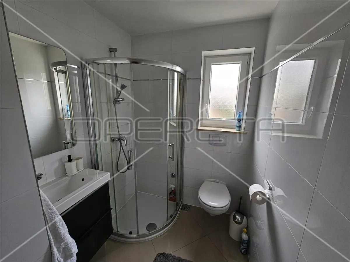 Apartament de vanzare in Croatia, Malinska - foto 15