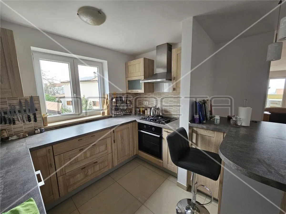 Apartament de vanzare in Croatia, Malinska - foto 8