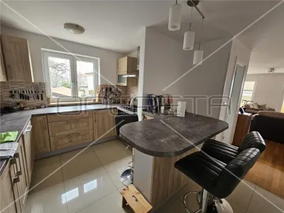 Apartament de vanzare in Croatia, Malinska - foto 10