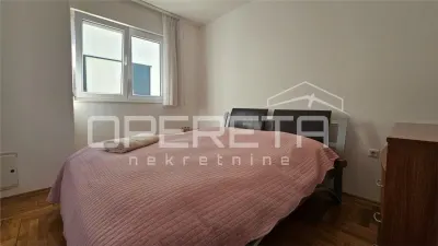 Apartamento de Cuatro Dormitorios en Venta en Zadar, Croacia - foto 11