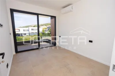 Apartament de vanzare in Croatia, Novalja - foto 5