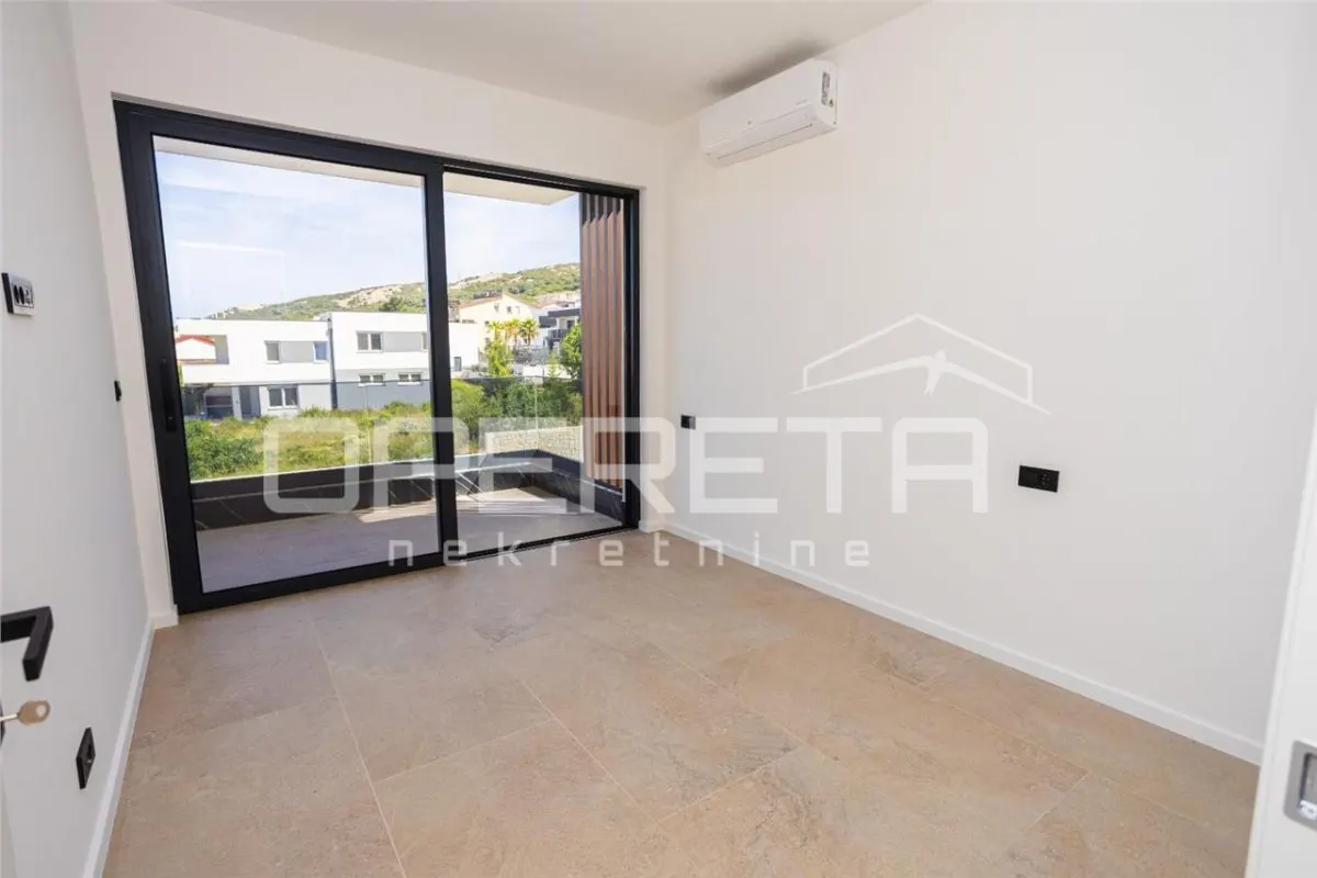 Apartament de vanzare in Croatia, Novalja - foto 5