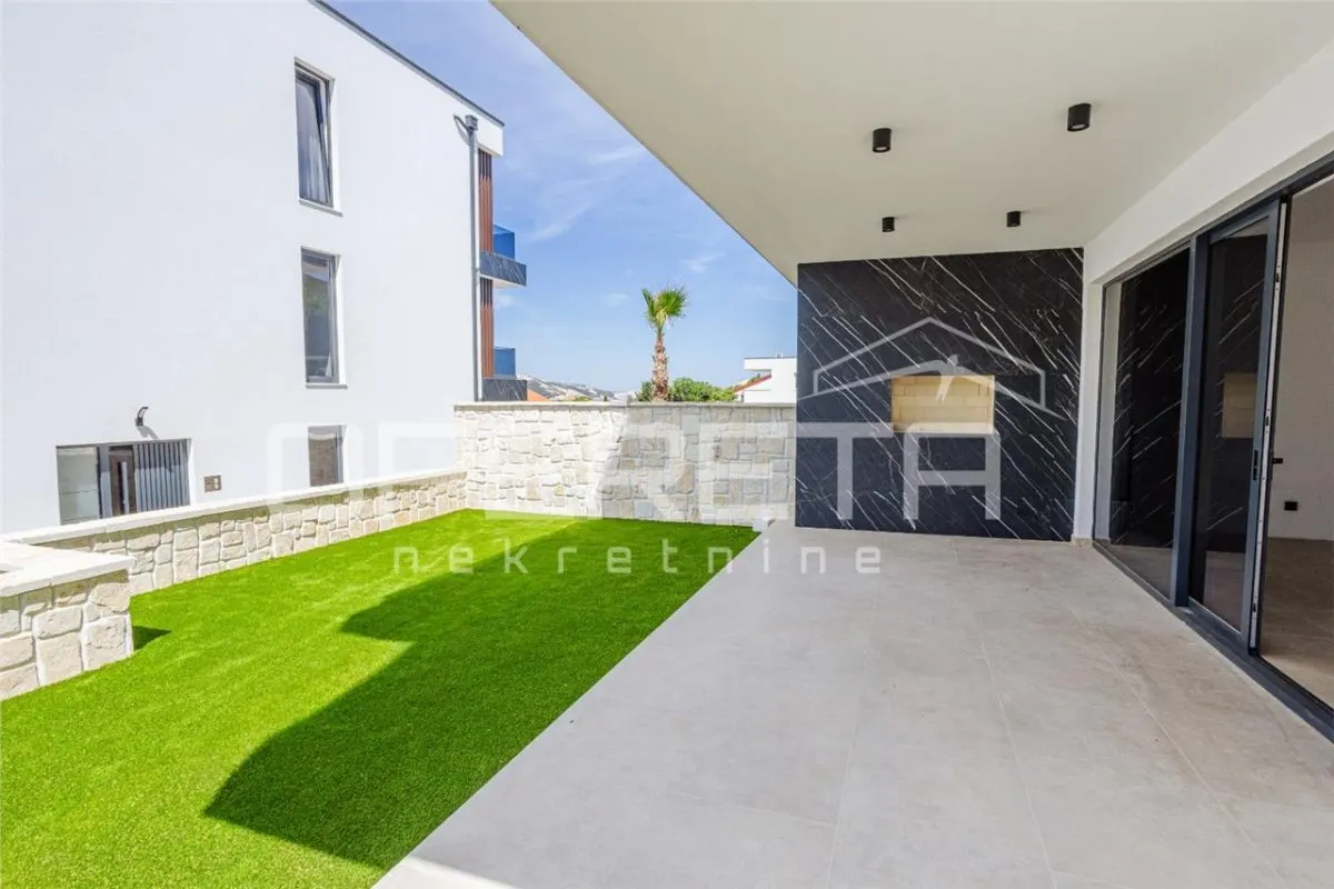 Apartament de vanzare in Croatia, Novalja - foto 2
