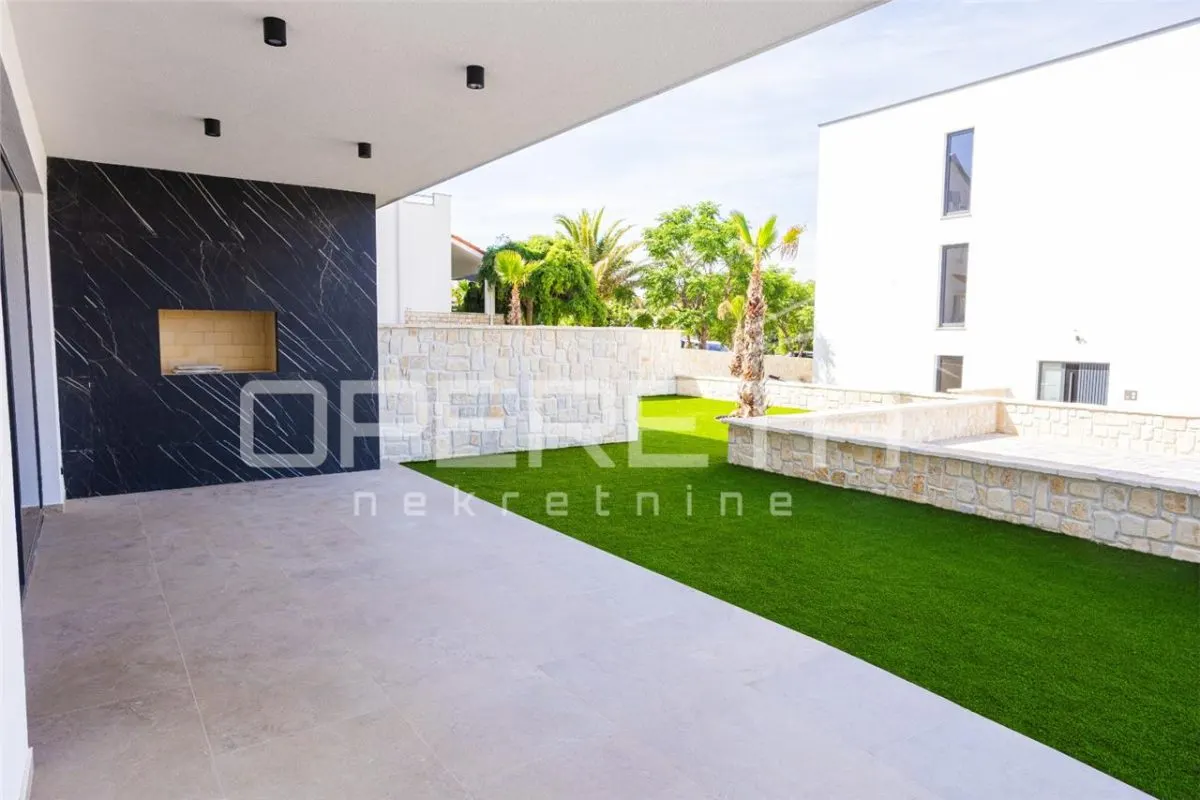 Apartament de vanzare in Croatia, Novalja - foto 2