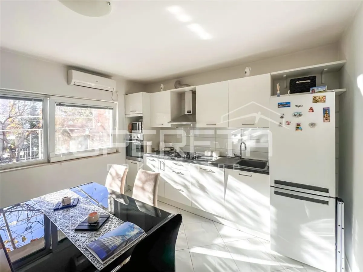 Apartament de vanzare in Croatia, Vodice - foto 3