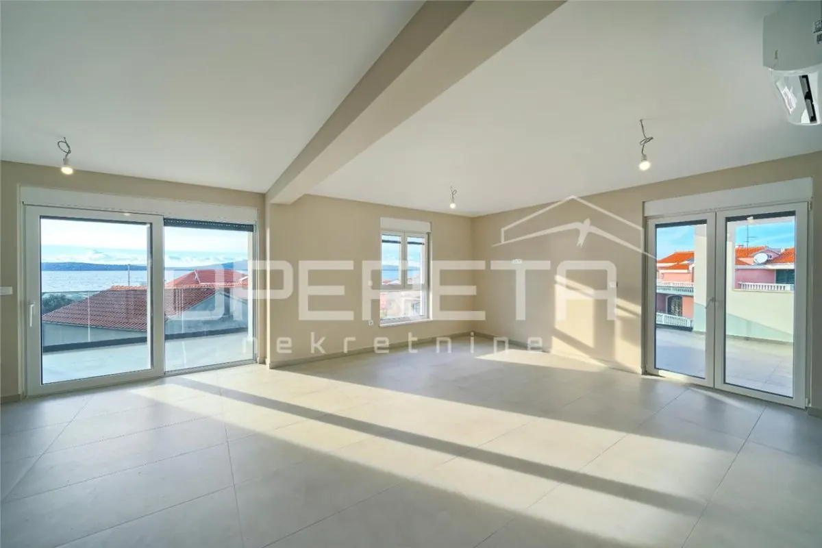 Apartament de vanzare in Croatia, Šibenik - foto 1