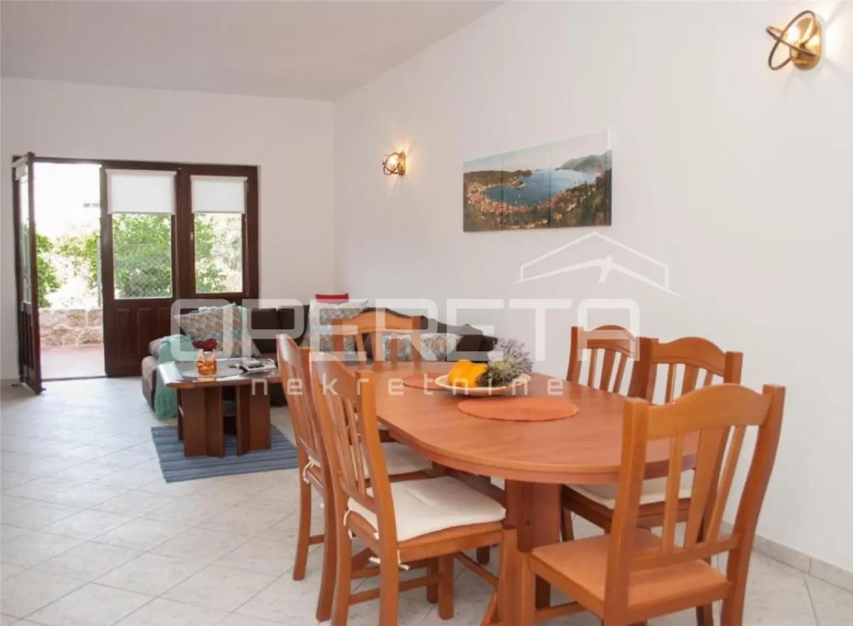 2-Bedroom Apartment for Sale in Vis, Croatia – Town Centre - foto 3