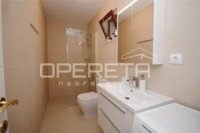 One-Bedroom Apartment for Sale in Vis, Croatia – Centre Location - foto 14