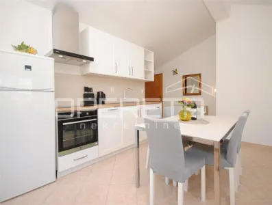 One-Bedroom Apartment for Sale in Vis, Croatia – Centre Location - foto 8