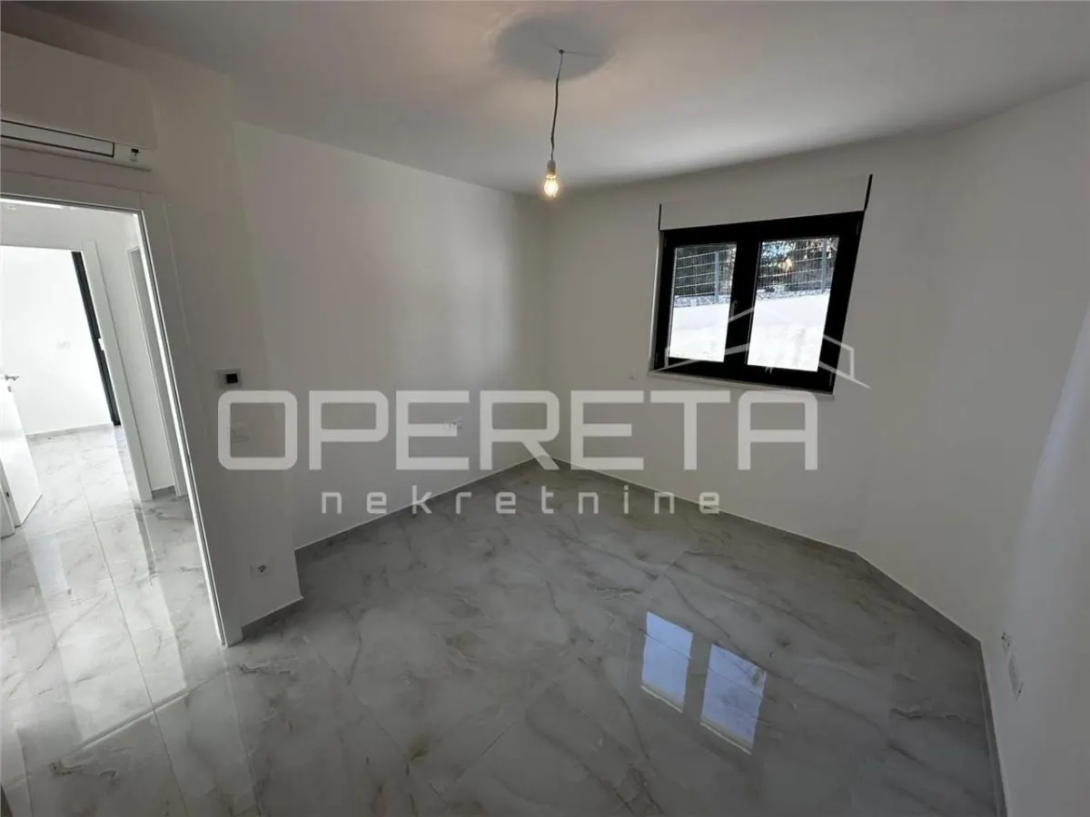 Apartament de vanzare in Croatia, Okrug Gornji - foto 4