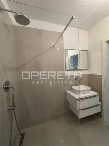 Apartament de vanzare in Croatia, Okrug Gornji - foto 13