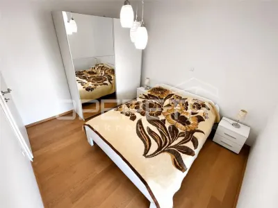 Two-Bedroom Apartment for Sale in Split, Croatia - foto 8