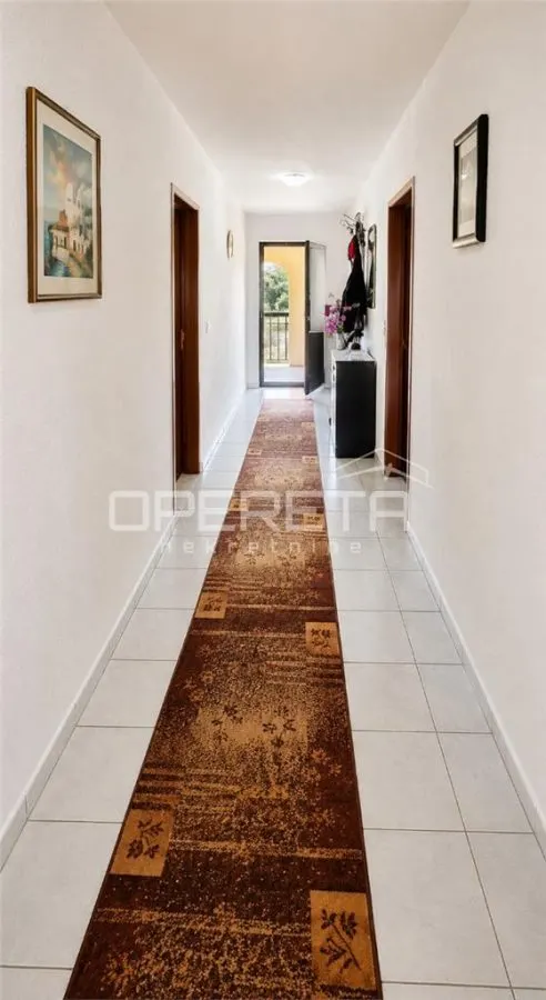Apartment for Sale in Croatia, Split - foto 3