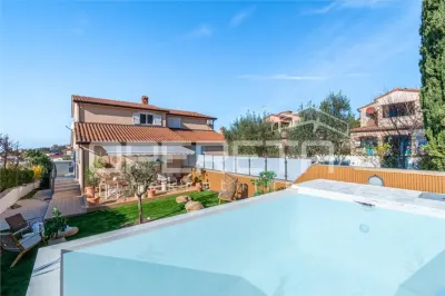 Apartament de vanzare in Croatia, Kaštelir - foto 18