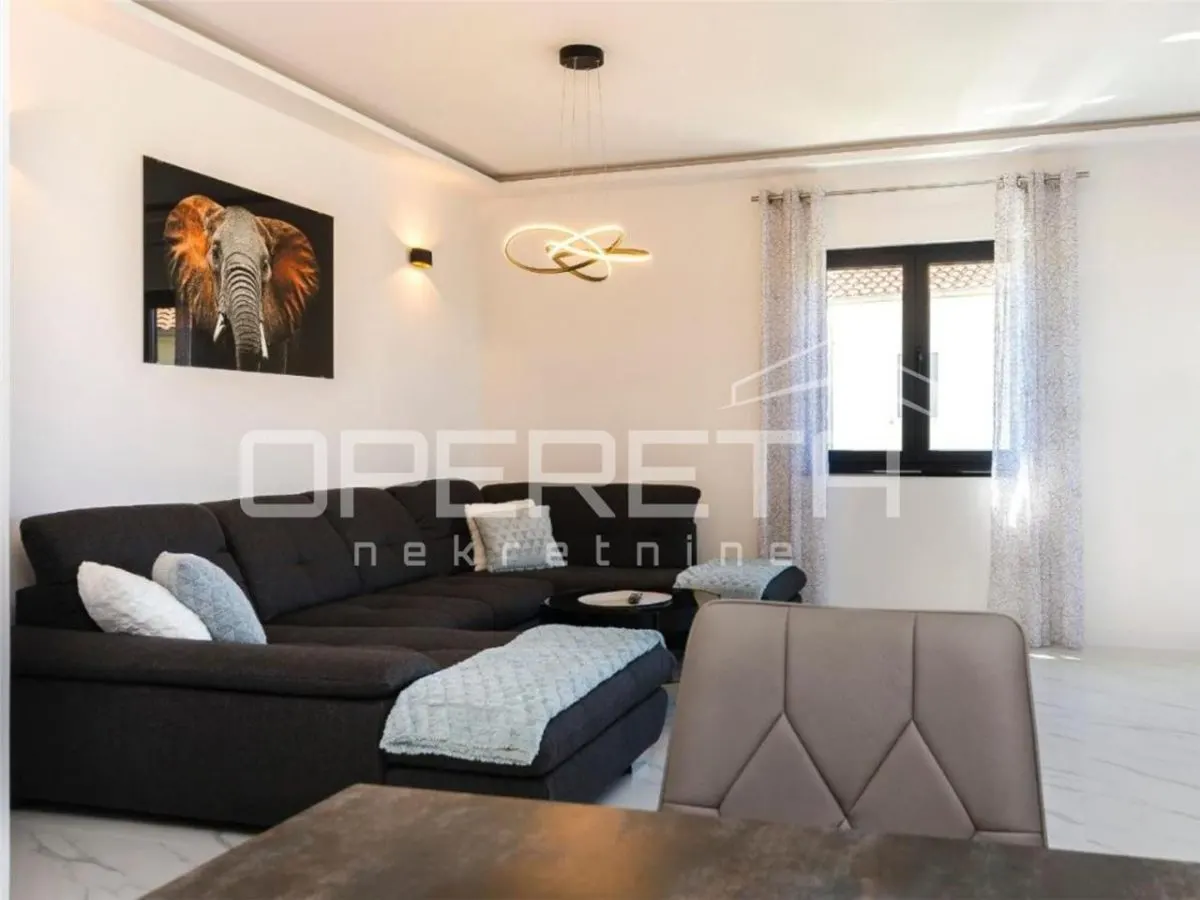 Apartament de vanzare in Croatia, Vodice - foto 2