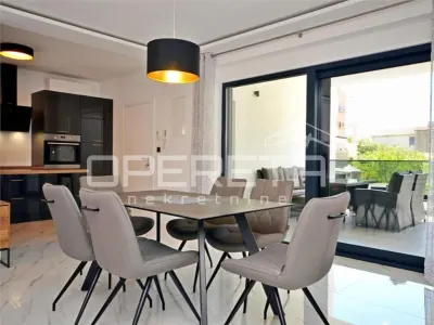 Apartament de vanzare in Croatia, Vodice - foto 4