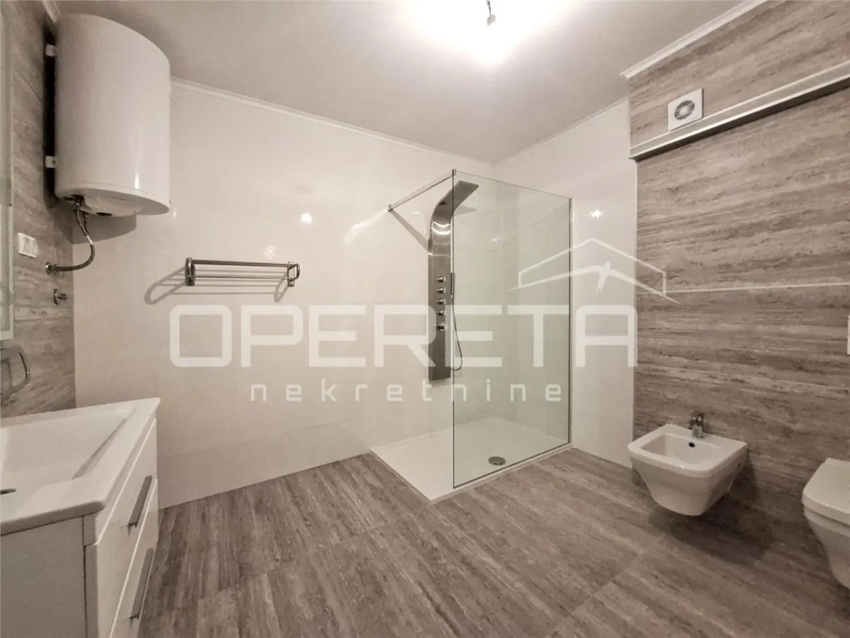 Apartament de vanzare in Croatia, Okrug Gornji - foto 4