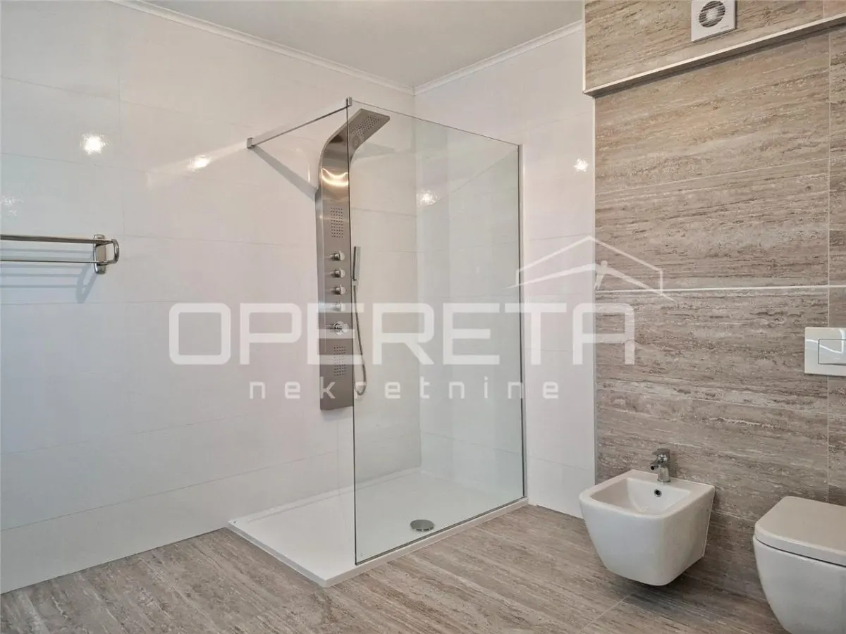 Apartament de vanzare in Croatia, Okrug Gornji - foto 7
