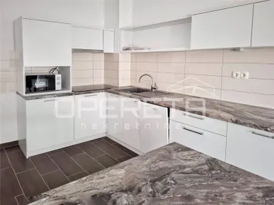 Apartament de vanzare in Croatia, Okrug Gornji - foto 9
