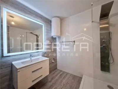 Apartament de vanzare in Croatia, Okrug Gornji - foto 3