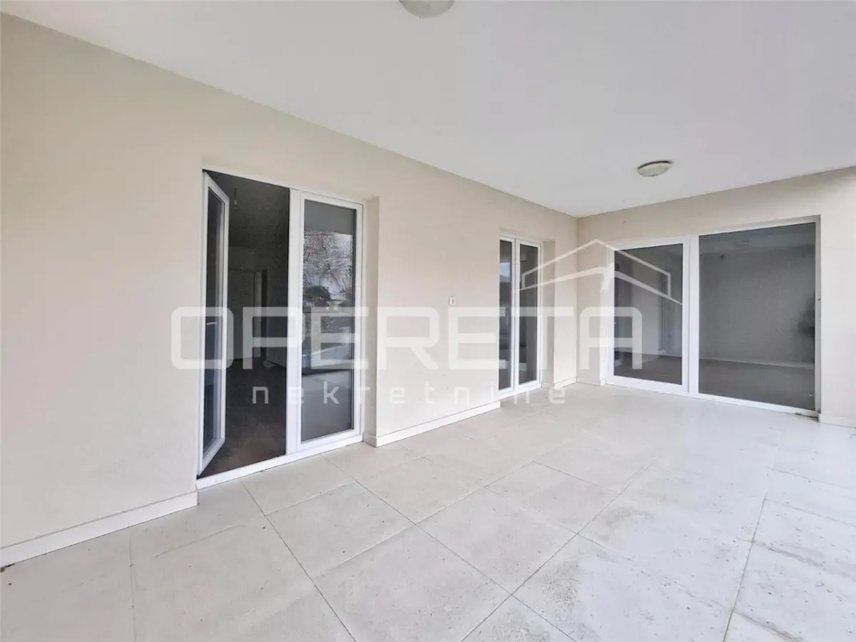 Apartament de vanzare in Croatia, Okrug Gornji - foto 8