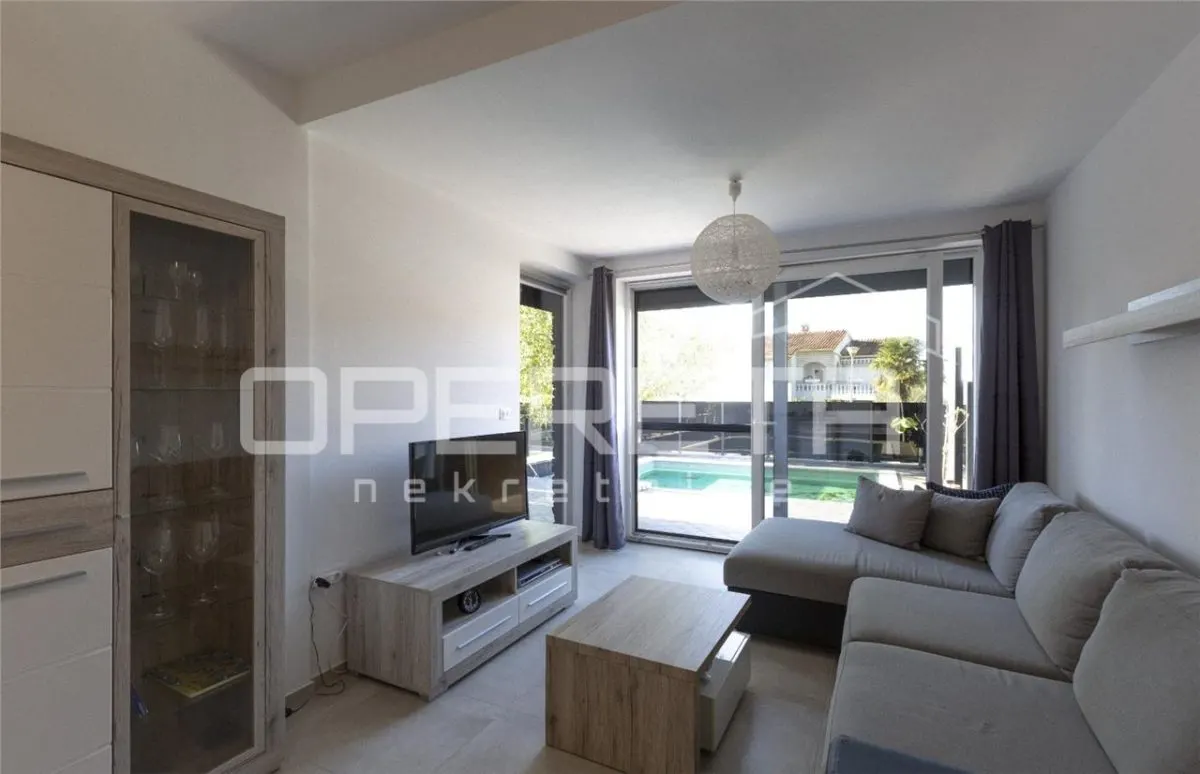 Apartament de vanzare in Croatia, Porec - foto 2